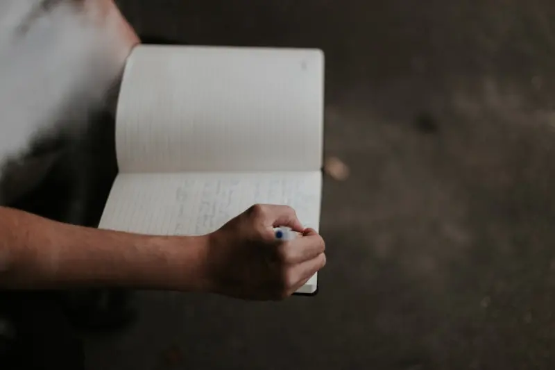 Evening Journaling: A Quiet Weapon Against Insomnia