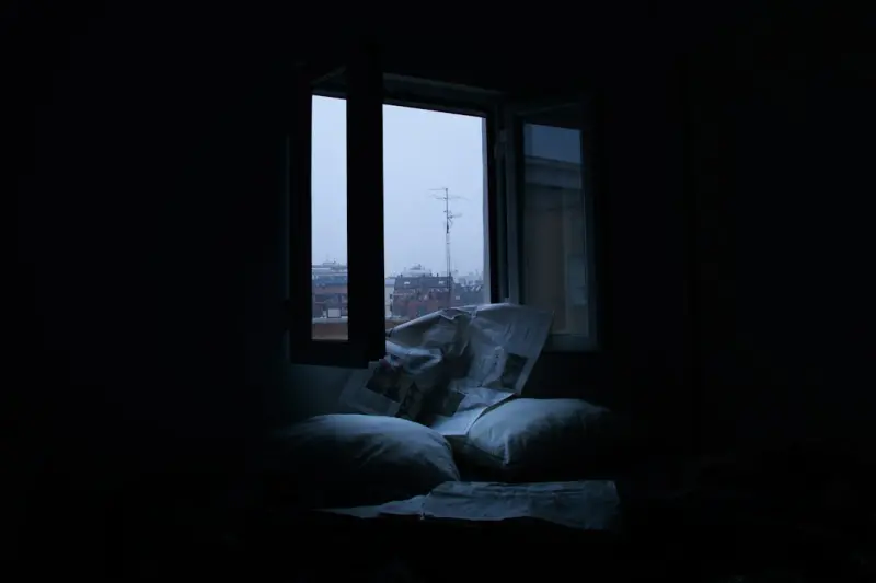 Decoding Insomnia: Tiny Nighttime Tweaks to Reset Your Brain - Your Health Directory