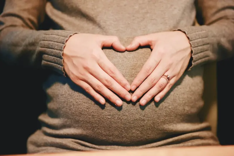 Designing a Pregnancy‑Friendly Home Without the Clutter