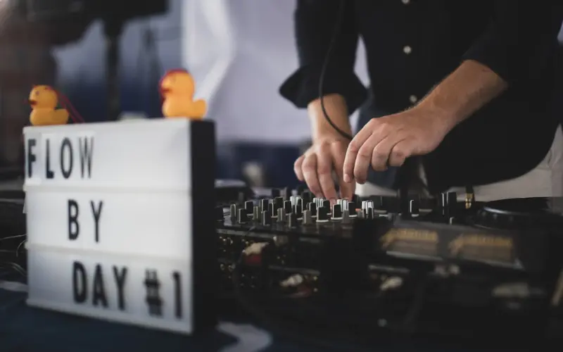 Nutrient Flow: Turning Your Daily Rhythm into a Personalized Nutrition Lab Nutrient Flow: Turning Your Daily Rhythm into a Personalized Nutrition Lab