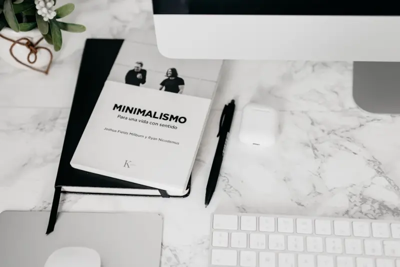 Rewiring the Modern Mind: How Digital Minimalism Fuels Brain Longevity Rewiring the Modern Mind: How Digital Minimalism Fuels Brain Longevity