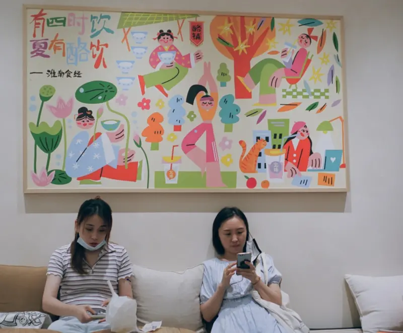 Your Pregnancy Canvas: Painting Health, Comfort, and Joy