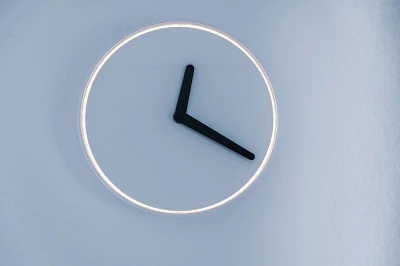 Chrono‑Hormesis: Syncing Stress With Your Body Clock for Longevity - Your Health Directory