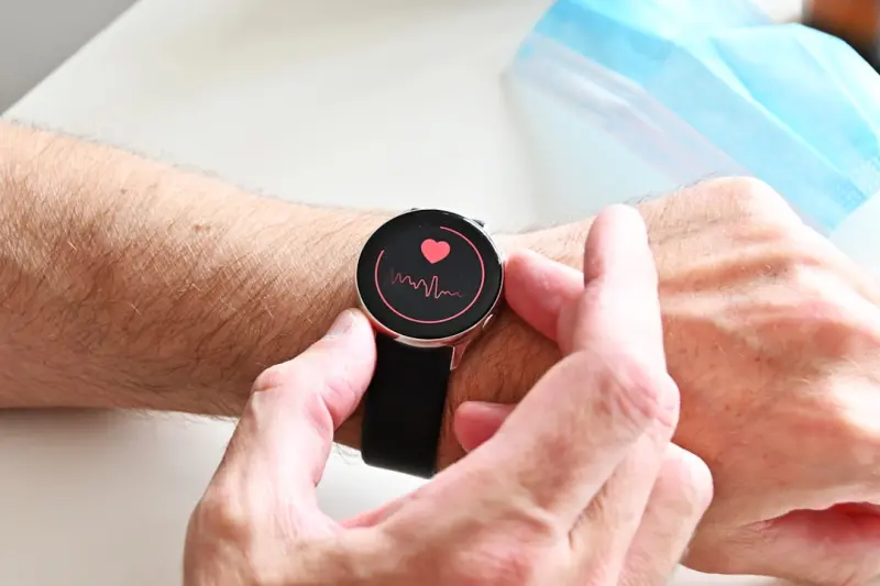 When Sensors Talk: Wearables, AI, and the New Early Detection Era for Cancer