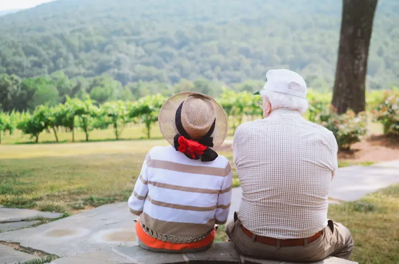 How Community Gardening Fuels Senior Vitality - Your Health Directory How Community Gardening Fuels Senior Vitality - Your Health Directory