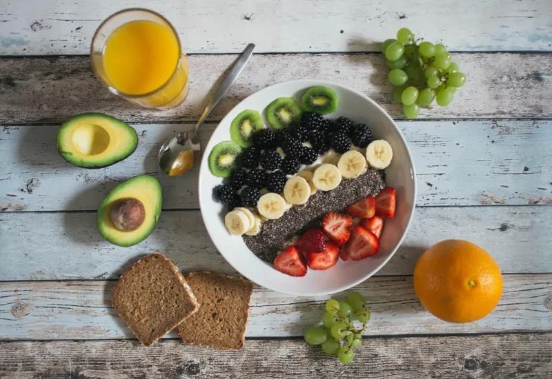 Nutrition and Chronic Health Conditions: A Holistic Approach to Wellness Nutrition and Chronic Health Conditions: A Holistic Approach to Wellness